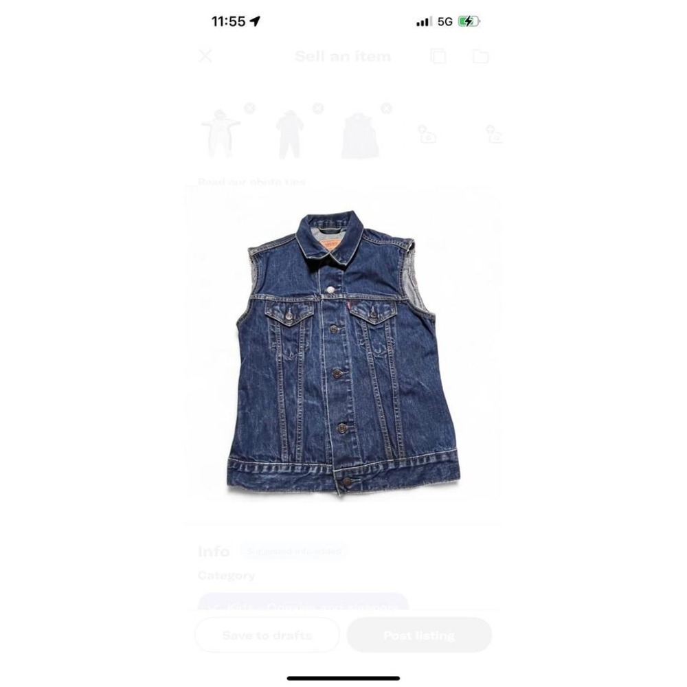 Levi's Girls Denim‎ Vest Medium Blue Jean Sleeveless Jacket M Distressed Y2K